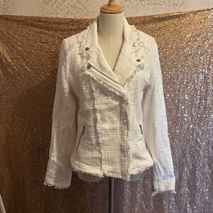 Carolina Belle White Textured Blazer